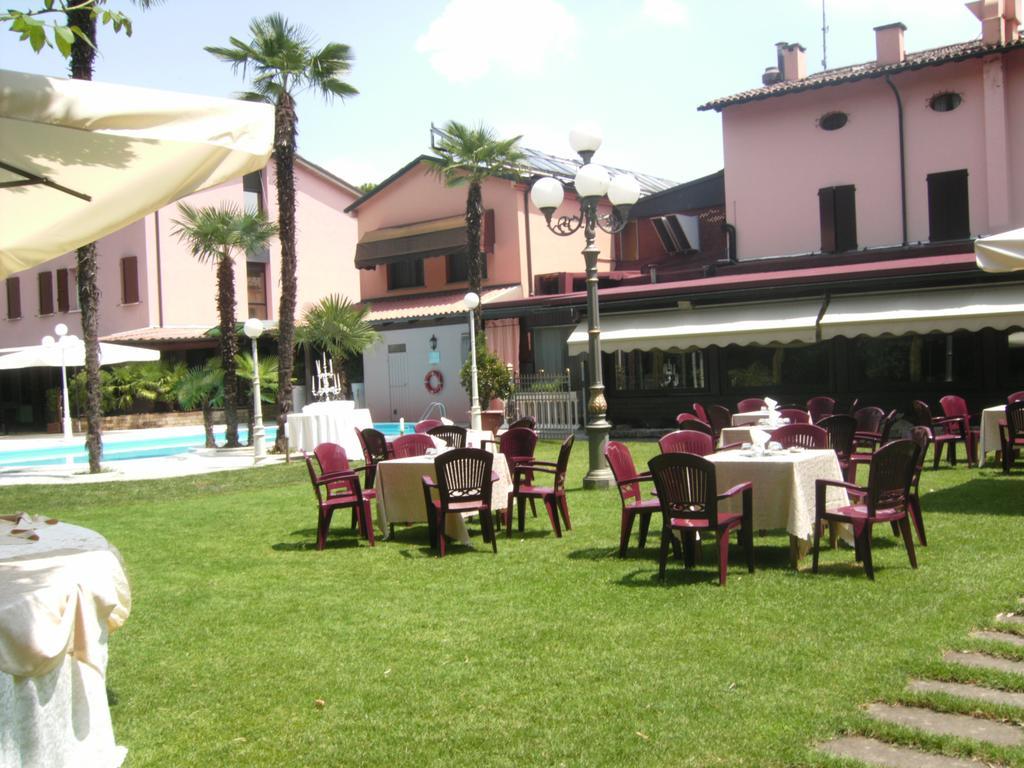 Hotel Ville Panazza Imola Luaran gambar